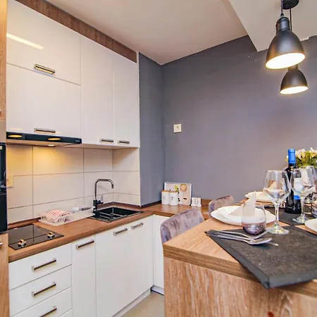 Darija Lux Nina 아파트