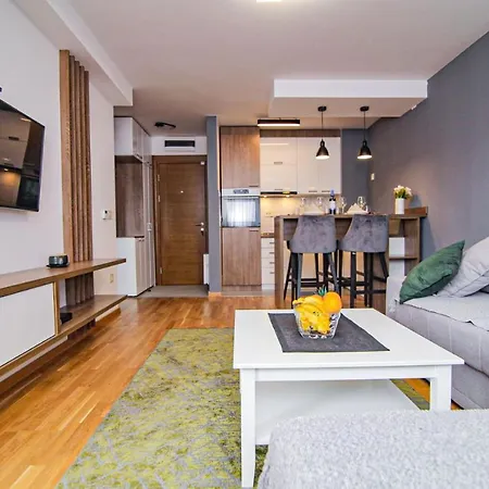 Darija Lux Nina 아파트 즐라티보